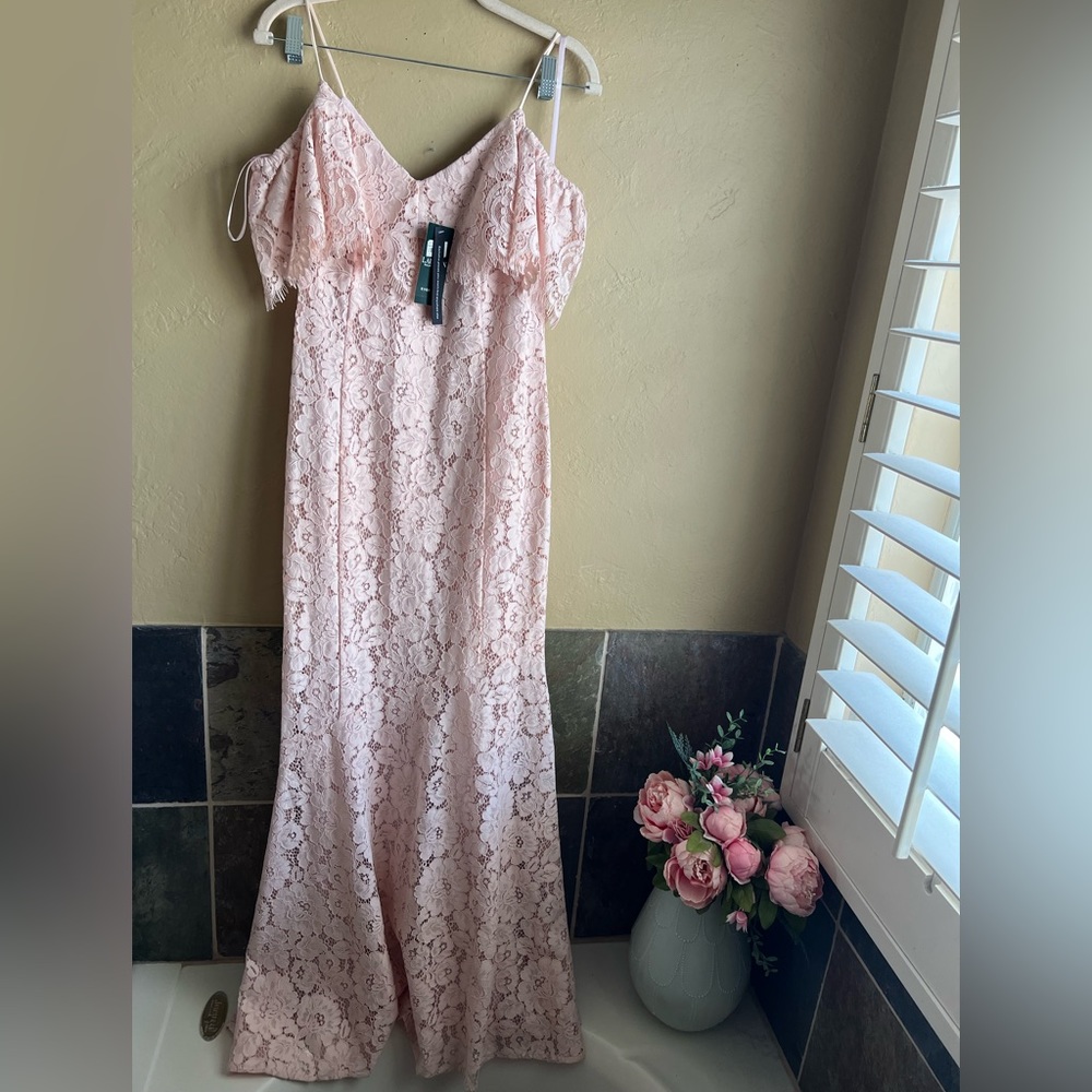 NWT RALPH LAUREN Lace Pink Rose Flutter V Neck Full-Length Evening Dress Size 2 - Picture 3 of 12